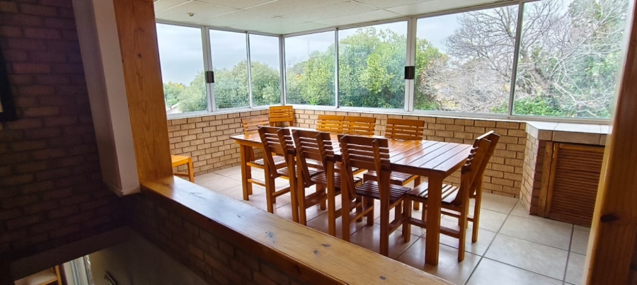 5 Bedroom Property for Sale in Pellissier Free State
